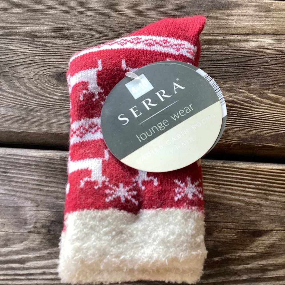 Serra Ladies Cabin Socks in Red and Cream